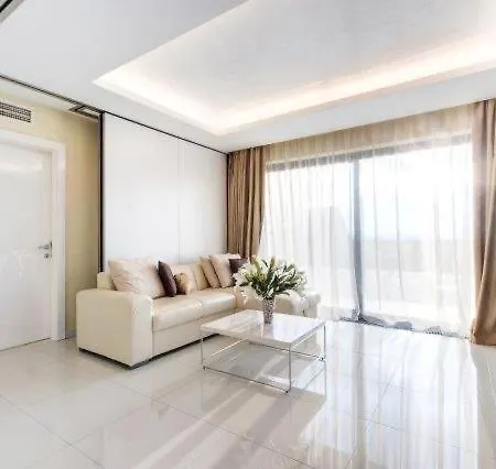 White Luxury Villa Esztergom Exterior photo